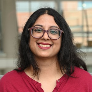 Headshot of a young woman.