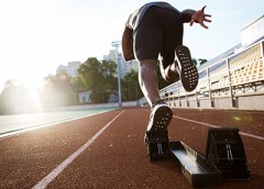 sprinter starting off starting blocks